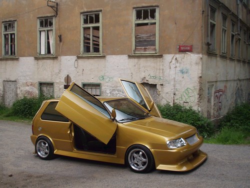 fiat uno 